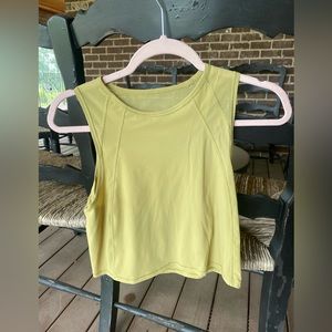 GREEN LULULEMON CROP TOP